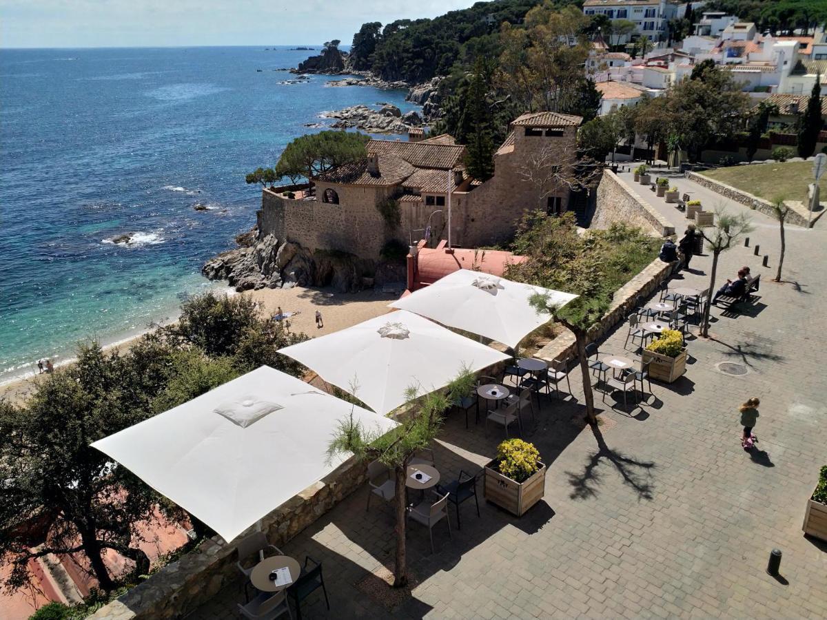 Hotel Mediterrani カレリャ・デ・パラフルジェリ エクステリア 写真